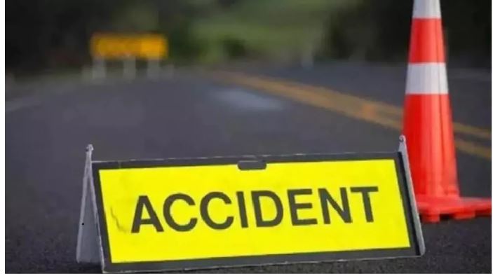 गोवा: सड़क किनारे दो झुग्गियों में जा घुसी बस, 4 मजदूरों की मौत