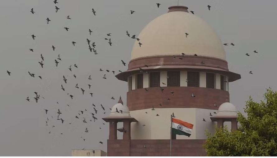 हाईकोर्ट के फैसले पर लगाई रोक, नाबालिग से दुष्कर्म के आरोपी अधिकारी की जमानत रद्द की