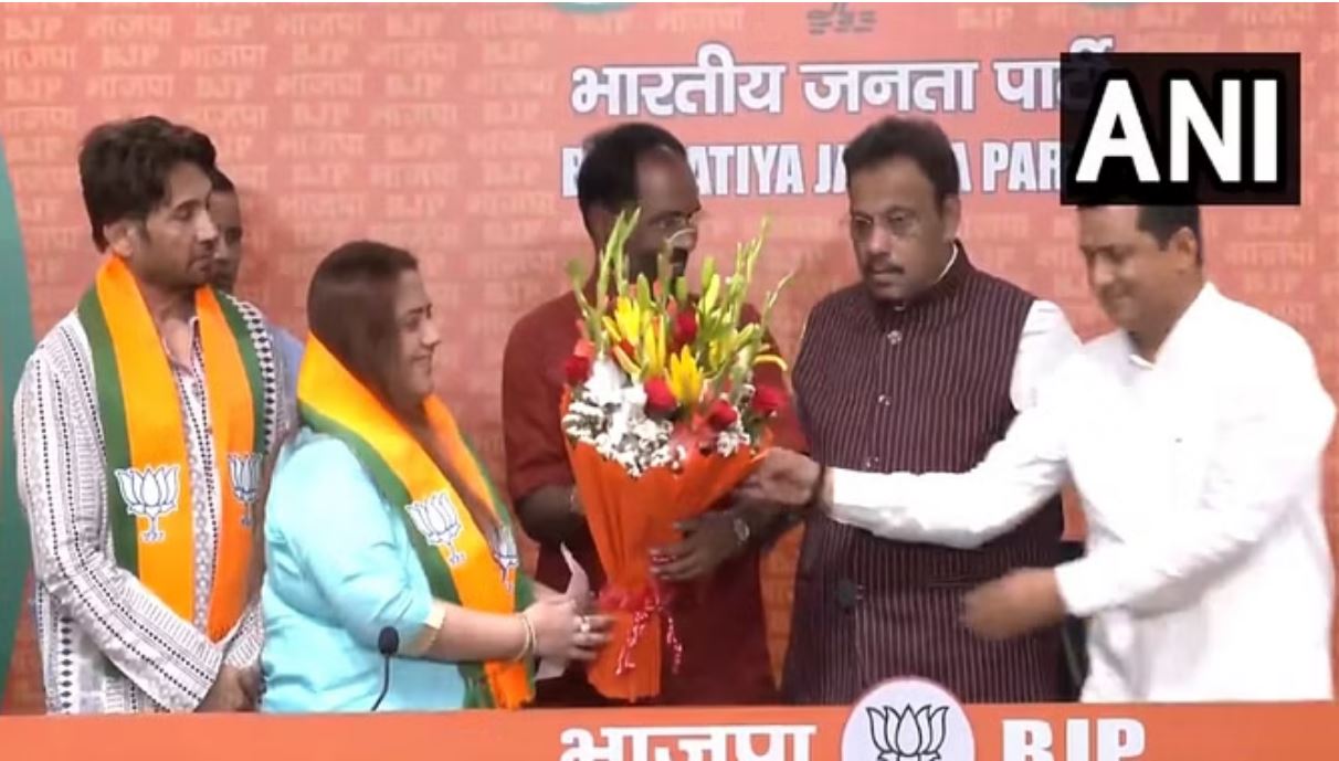 भाजपा में शामिल हुईं राधिका खेड़ा, बोलीं- राम और हिंदू विरोधी है कांग्रेस