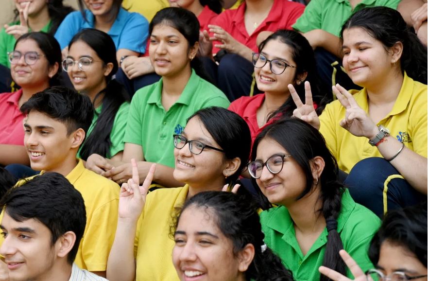 पश्चिम बंगाल बोर्ड ने 12वीं का रिजल्ट घोषित, 90% हुए पास, ऐसे करें चेक