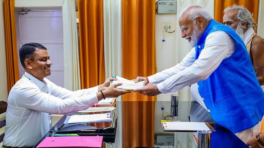 पीएम मोदी तीन करोड़ की संपत्ति के मालिक, न कोई बकाया है और न मुकदमा