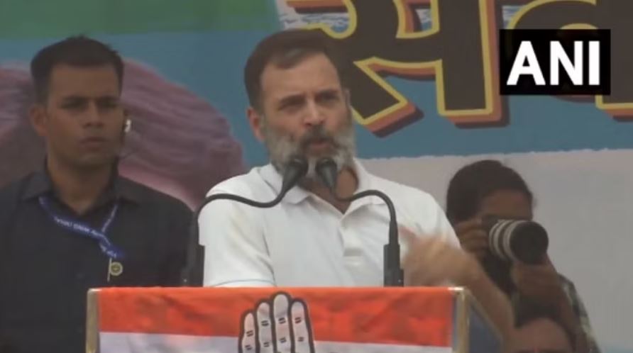 रायबरेली की जनता से बोले राहुल गांधी, जल्द शादी कर लूंगा...