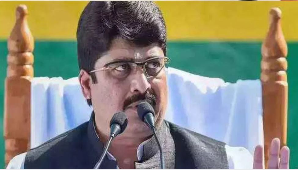 किसी दल को समर्थन नहीं, अपने विवेक से करें वोट: राजा भैया