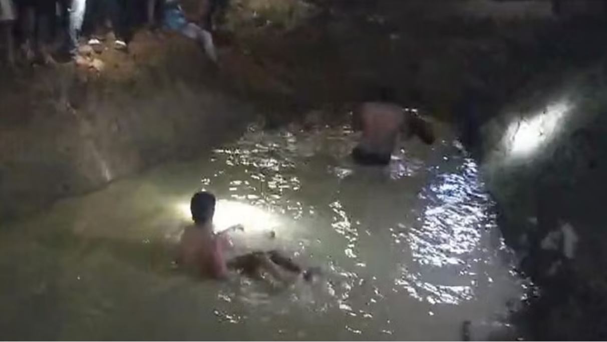 कबीरधाम: गड्ढे में भरे पानी में डूबने से दो बच्चों की हुई मौत