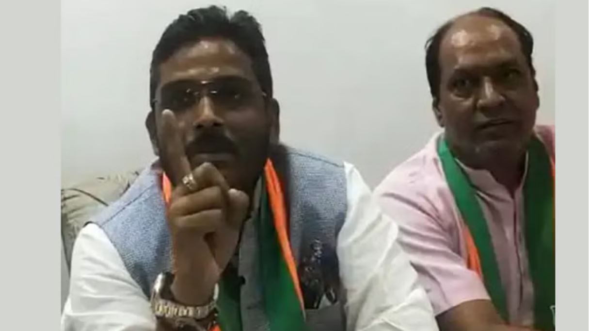 इंदौर: कांग्रेस से टिकट मिलने के बाद अक्षय को राम राज्य याद आया, इसलिए भाजपा में चले गए