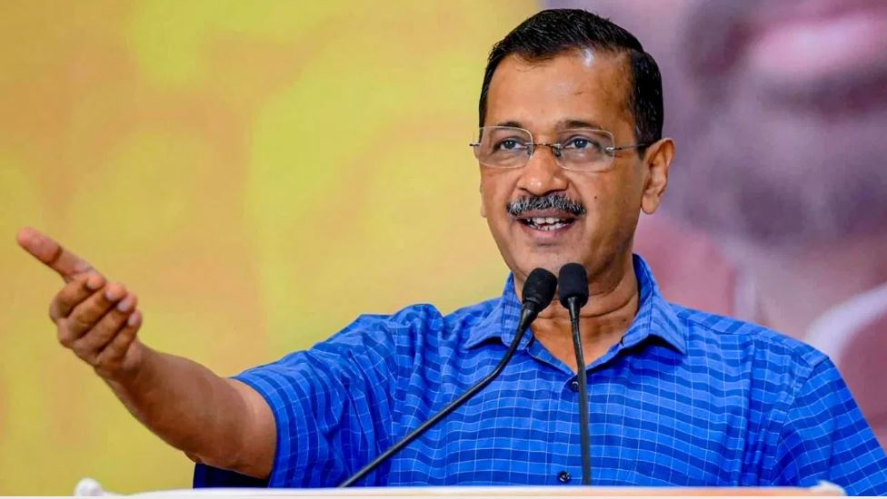 आप को खत्म करने के लिए बीजेपी ने बनाए 3 प्लान: केजरीवाल बोले- पीएम चला रहे ऑपरेशन झाड़ू