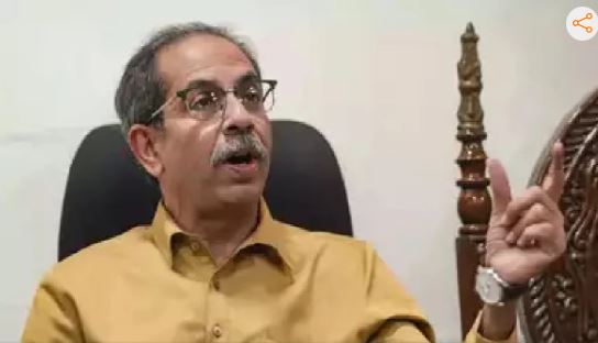 उद्धव ठाकरे ने मोदी सरकार को बताया गजनी और विश्वासघाती
