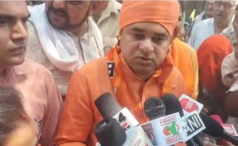 पाकिस्तान की प्रशंसा करने वाले कांग्रेसी नेताओं को पाकिस्तान चले जाना चाहिए: बाबा बालकनाथ