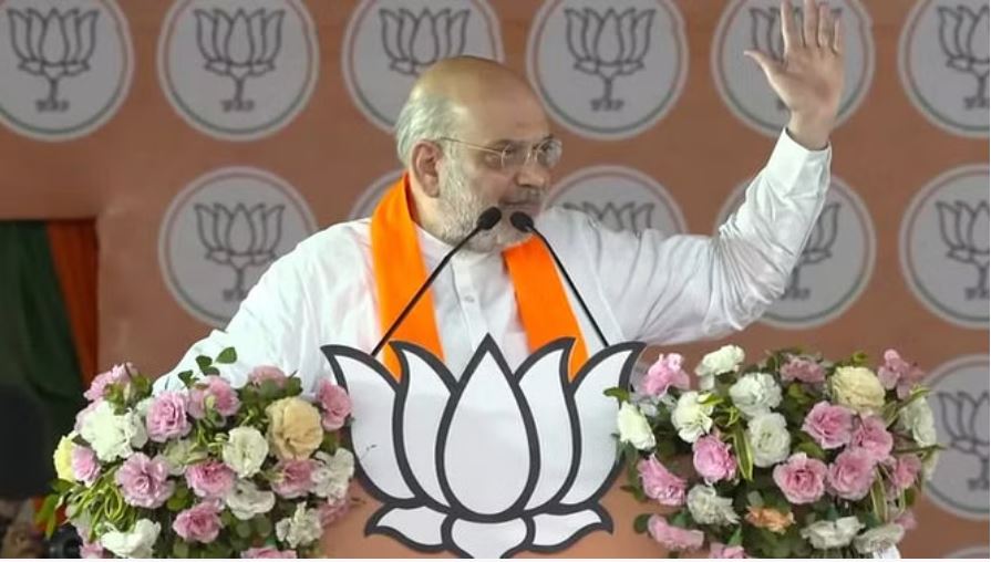 कांग्रेस की गोद में बैठे हैं लालू-तेजस्वी, इंडी गठबंधन सत्ता में आया तो ऐसा होगा: अमित शाह