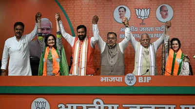 बेटी श्रुति के साथ भाजपा में शामिल हुईं किरण चौधरी
