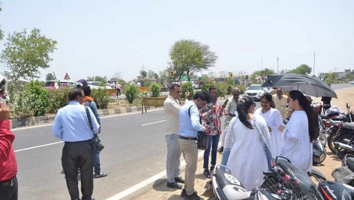 एमपी: चलित न्यायालय ने हाईवे पर काटे लापरवाह वाहन चालकों के चालान