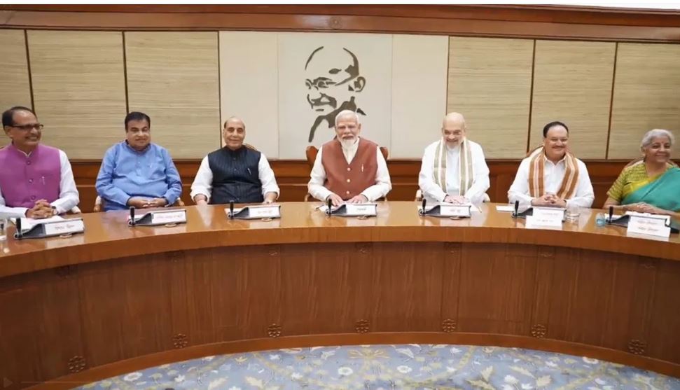 पीएम आवास योजना के तहत बनेंगे 3 करोड़ घर, मोदी की नई कैबिनेट का पहला फैसला