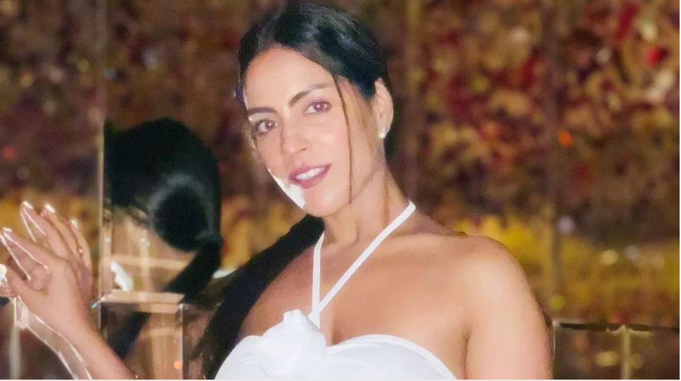 डिप्रेशन की शिकार एक्ट्रेस नूर मालाबिका दास ने किया सुसाइड, 3 दिन बाद कमरे में मिली लाश