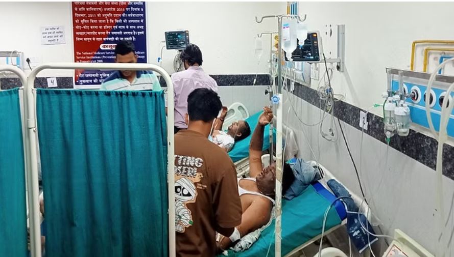 जंगल में माैत का तांडव: मंजर देख सहमे अधिकारी, झुलसे वन कर्मी ने सुनाई आपबीती