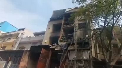 नरेला में फैक्टरी में लगी भीषण आग, तीन लोगों की हुई मौत; छह घायल