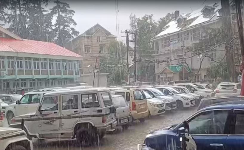 कुल्लू में झमाझम बरसे बादल, ऊना में प्रचंड गर्मी