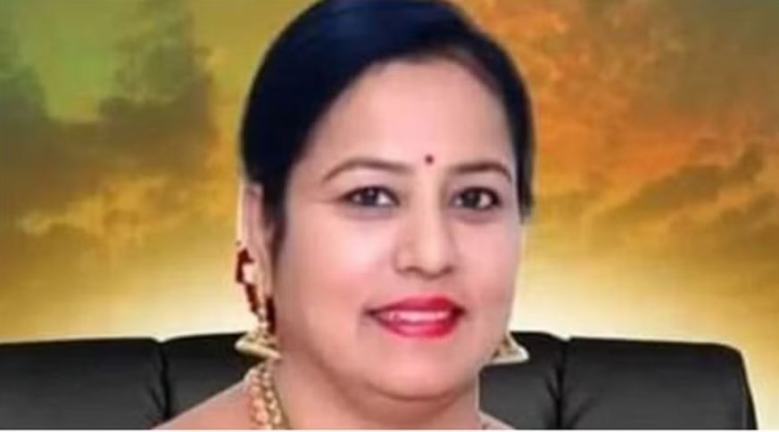 प्रज्ज्वल रेवन्ना की मां भवानी की बढ़ीं मुश्किलें, एसआईटी पूछताछ के लिए पहुंची