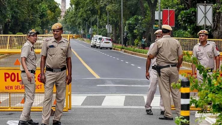 पीएम मोदी के शपथ ग्रहण समारोह को लेकर बदला दिल्ली का ट्रैफिक, जान लें रूट