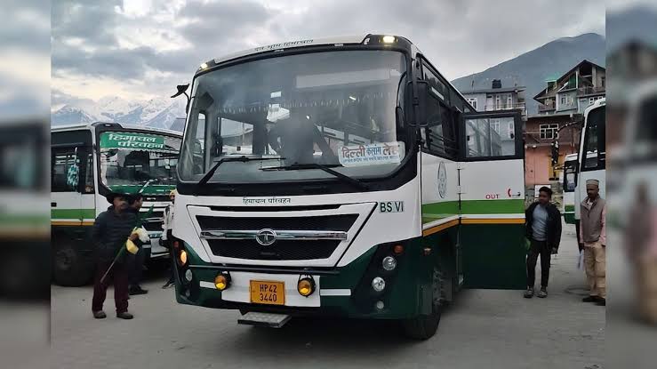 रिकॉर्ड बना रही लेह-दिल्ली बस, रोज 1.25 लाख की कमाई