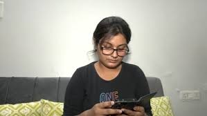 नीट: आयुषी पटेल के दस्तावेज निकले फर्जी, याचिका खारिज