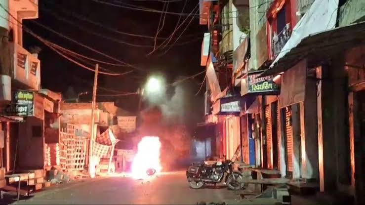 फिरोजाबाद बवाल की पूरी कहानी: बंदी की मौत के बाद भड़का गुस्सा