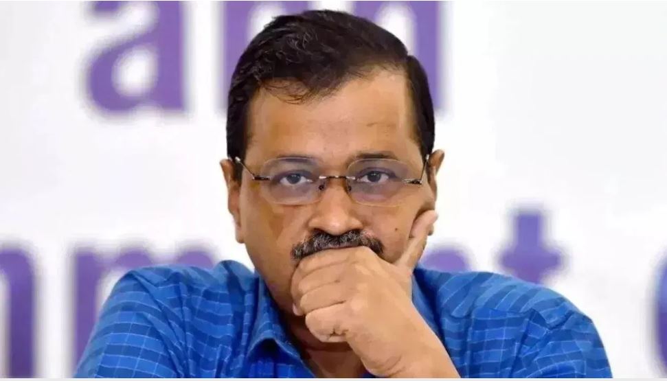 सीएम केजरीवाल को कोर्ट से राहत नहीं, कल करना होगा सरेंडर