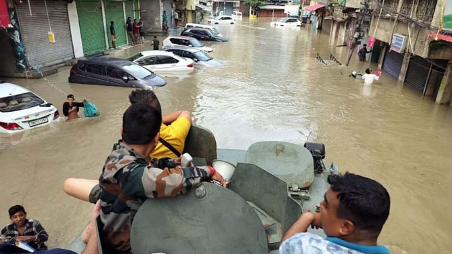 चक्रवात रेमल: मिजोरम में 29 ने गंवाई जान, असम में 3.5 लाख लोग प्रभावित