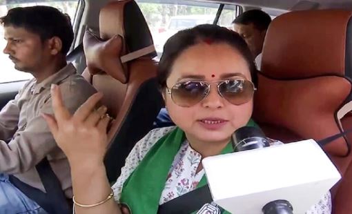 चुनाव खत्म, हारने का बाद सिंगापुर रवाना हुईं रोहिणी आचार्य