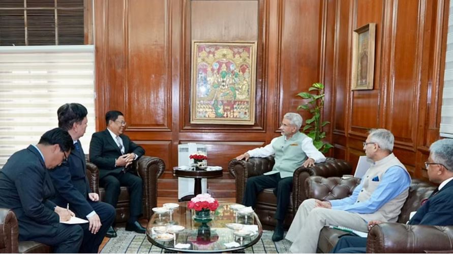 म्यांमार के विदेश मंत्री से मिले जयशंकर, सीमा के पास हिंसा पर जताई चिंता