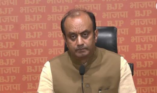 'कांग्रेस पेपर लीक की जननी', राहुल गांधी पर भाजपा का पलटवार