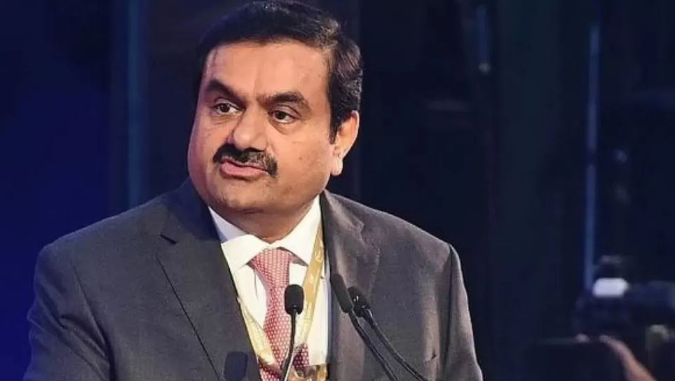 अपने जन्मदिन पर भी हिंडनबर्ग के दर्द को नहीं भूल पाए अडानी, ऐसे साधा निशाना