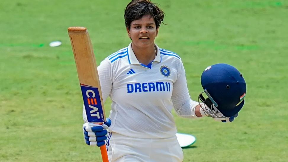 शेफाली वर्मा ने चेन्नई टेस्ट में मचाया धमाल, सबसे तेज दोहरा शतक जड़कर रचा इतिहास