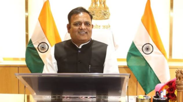 राष्ट्रपति ने मंजूर किया मंत्री राजकुमार का इस्तीफा, चुनाव से पहले 'झाड़ू' छोड़ 'हाथी' पर हुए थे सवार