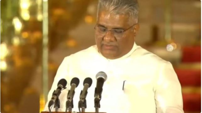 गजेंद्र शेखावत-भूपेंद्र यादव ने ली कैबिनेट मंत्री की शपथ, मेघवाल और भागीरथ मंत्रिमंडल में शामिल