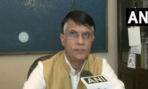 अमित शाह के वार पर कांग्रेस का पलटवार- आप आज जश्न मनाएं, हम 4 तारीख को मनाएंगे