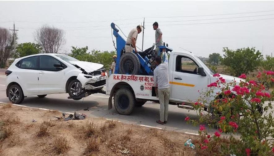 फतेहाबाद में हादसा, कार की टक्कर से बैंक कर्मी की मौत