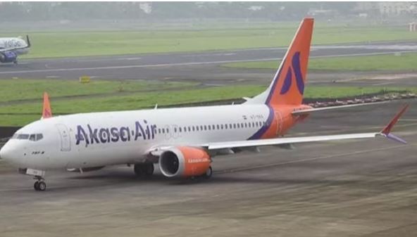 अकासा एयर की फ्लाइट में बम होने की खबर से हड़कंप, दिल्ली से मुंबई जा रहा था विमान
