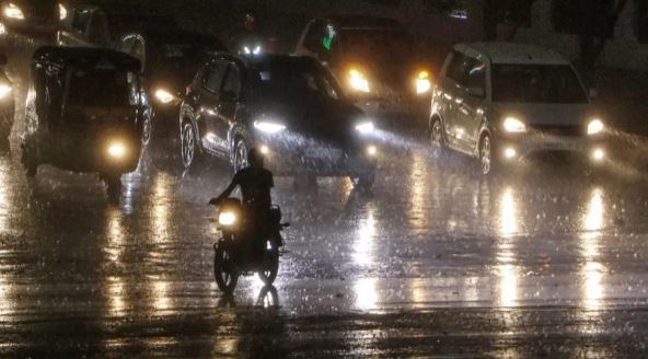 महाराष्ट्र: बारिश का कहर जारी, अब तक 14 लोगों की मौत