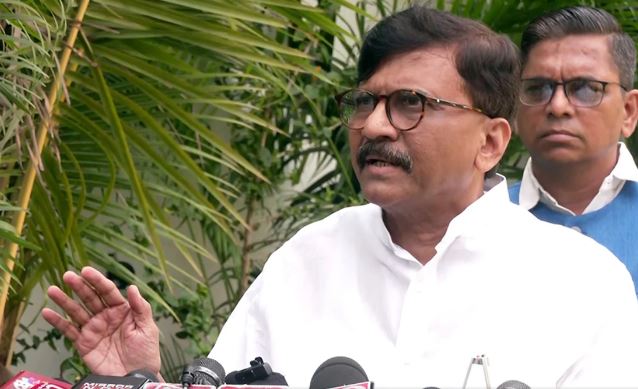 'मोदी के विदाई समारोह की तैयारी', शुरूआती नतीजों के बाद संजय राउत का तंज!