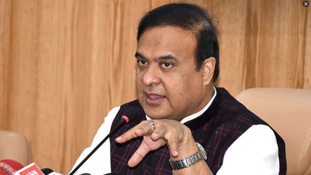 मणिपुर की हिंसा असम तक न फैले, शरण लेने वाले लोगों की मदद करें: सीएम सरमा