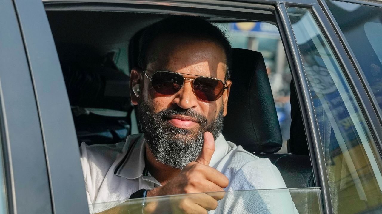 टीएमसी सांसद यूसुफ पठान पर अतिक्रमण का आरोप, वडोदरा नगर निगम ने भेजा नोटिस