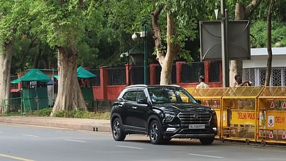दिल्ली: खुफिया इनपुट के बाद राहुल गांधी के आवास की सुरक्षा बढ़ी