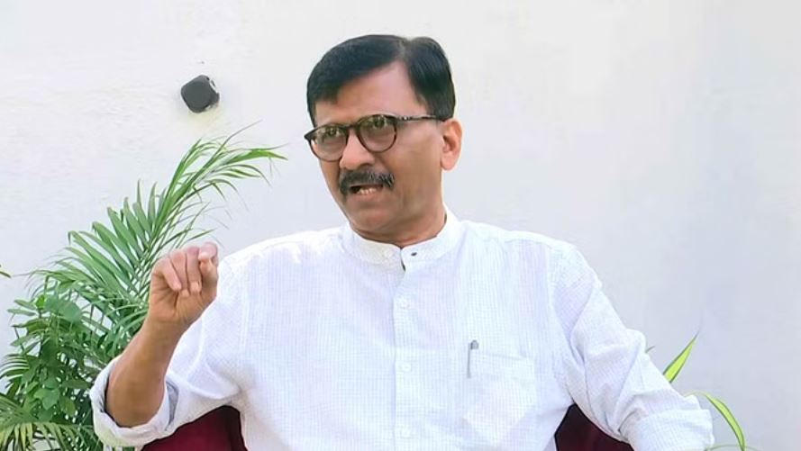 'अटल बिहारी वाजपेयी भी आपातकाल लगा देते', इमरजेंसी के बचाव में उतरे संजय राउत