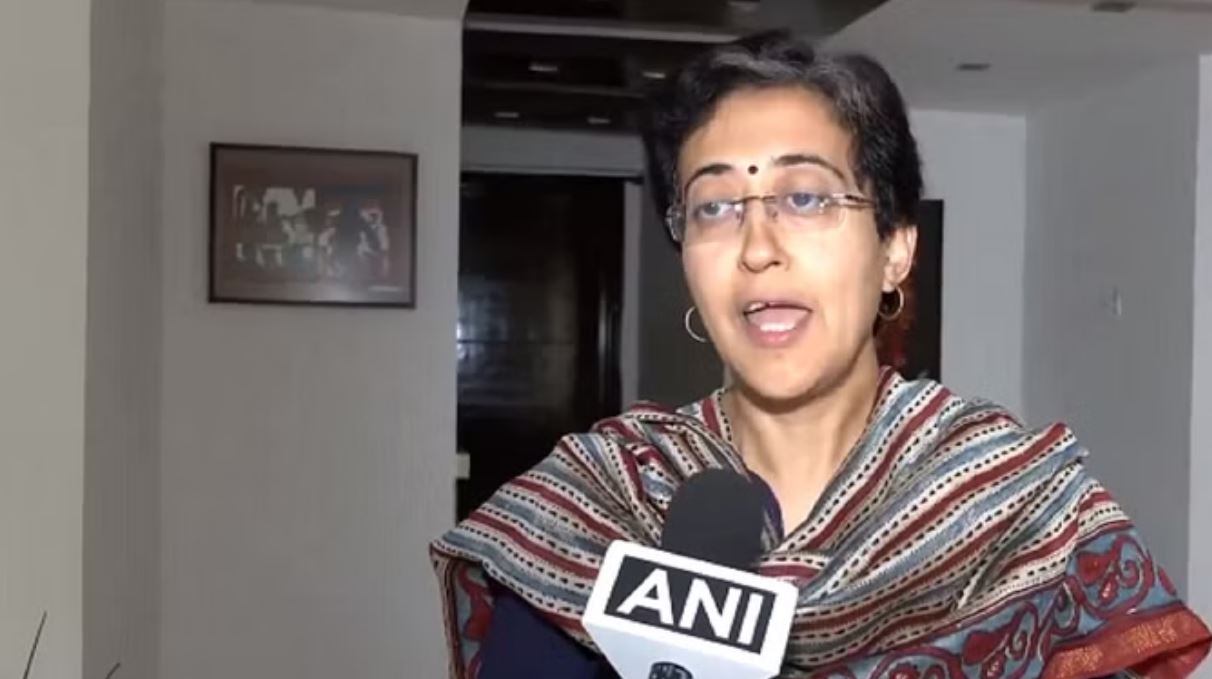 दिल्ली: सरकारी स्कूलों के 5 हजार से अधिक शिक्षकों का एक साथ तबादला
