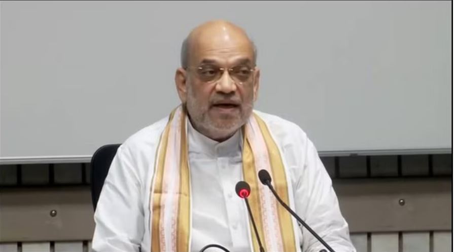 बाढ़ और बारिश से बिगड़े हालात: अमित शाह ने तीन राज्यों के मुख्यमंत्रियों से की बात