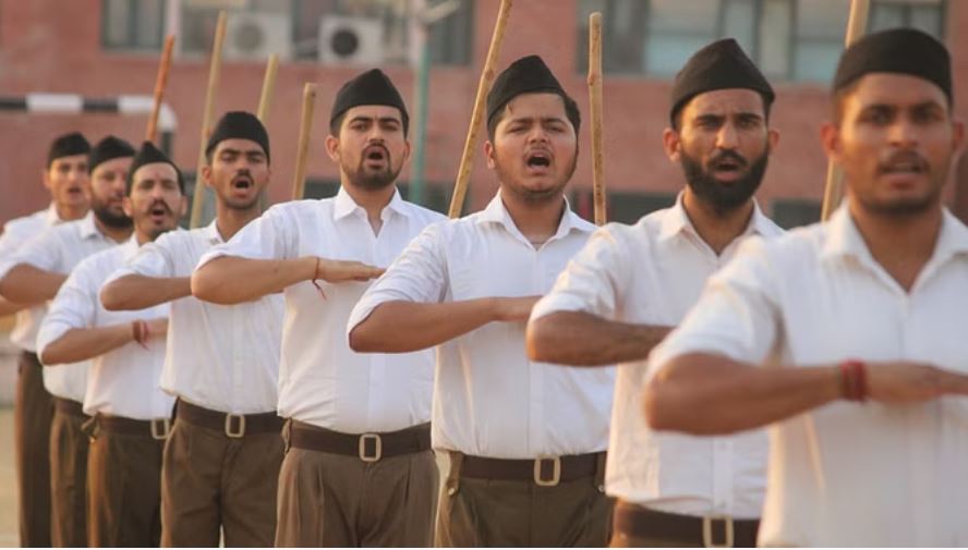 आरएसएस को लेकर कांग्रेस-भाजपा में जुबानी जंग: मालवीय ने फैसले का किया स्वागत