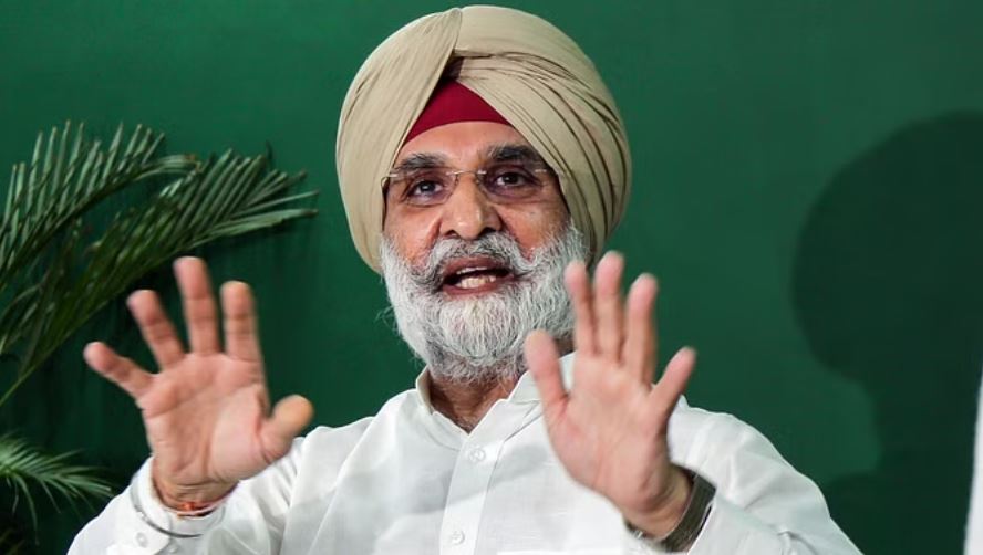 पूर्व राजदूत तरणजीत संधू ने ट्रंप को बताया मजबूत, कहा- कमला हैरिस भी ताकतवर