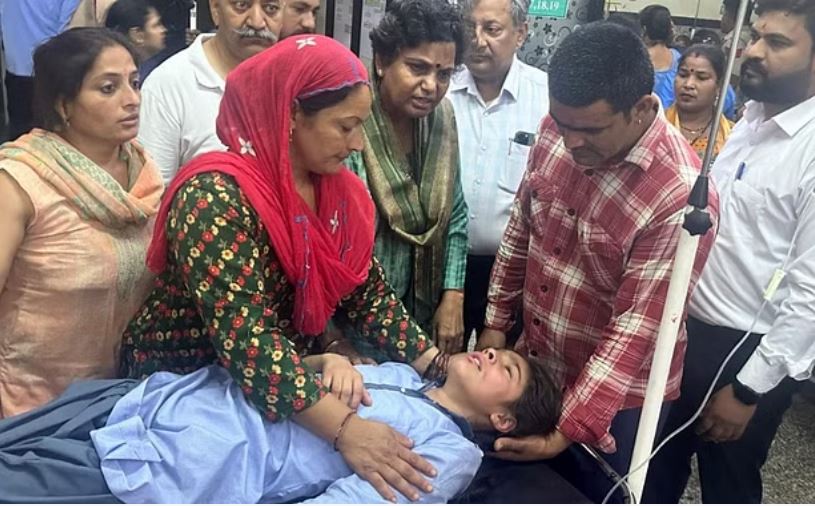 पंचकूला के पिंजौर में बेकाबू होकर पलटी ओवरलोड सिटी बस, 30 घायल
