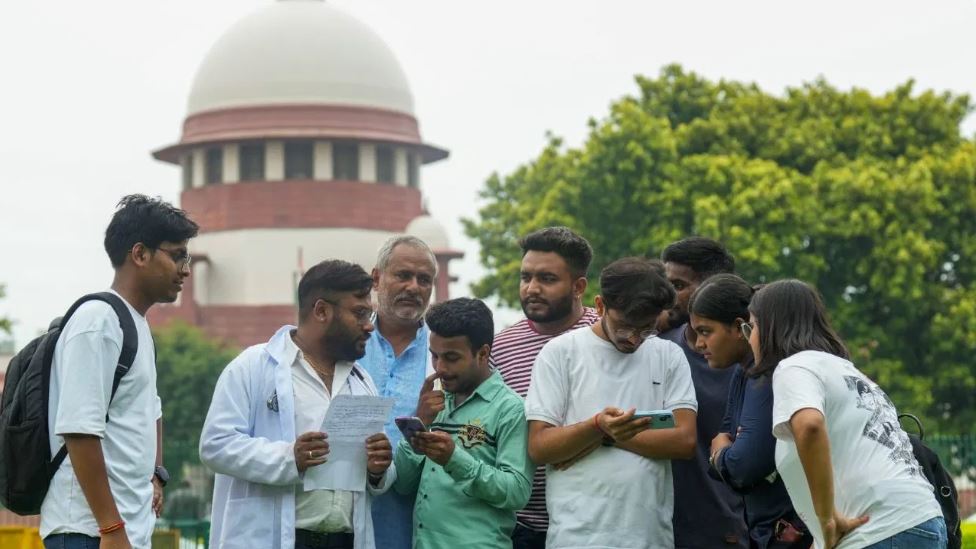 प्रश्न संख्या-19 का कल सही उत्तर बताए IIT दिल्ली… नीट मामले में एससी का निर्देश
