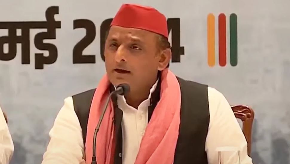 अयोध्या में अरबों का जमीन घोटाला: अखिलेश ने बीजेपी पर लगाया आरोप